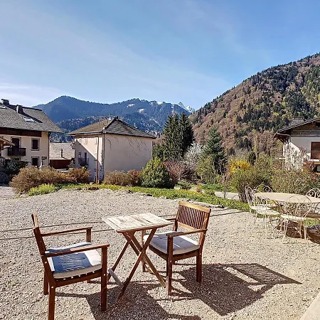 Chalet Nahanni *